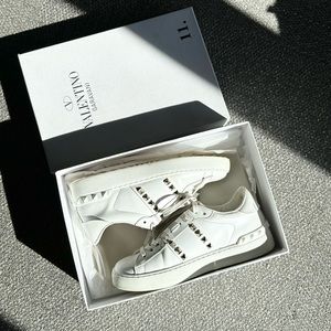 Valentino Garavani Untitled Rockstud Sneakers